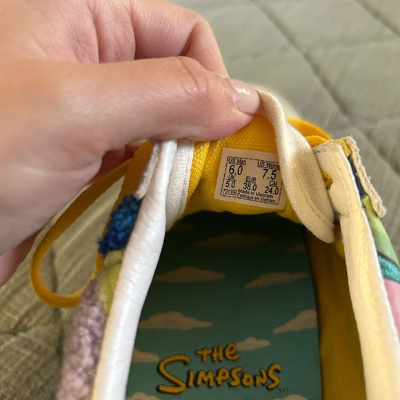 The Simpsons Vans - Picture 5 of 5